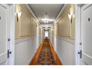 Photo #2: 21115214 Listing