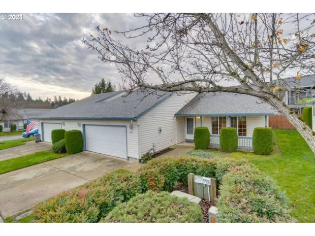 MLS: 21116287 Condo For Sale