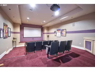 Photo #3: 21117052 Listing