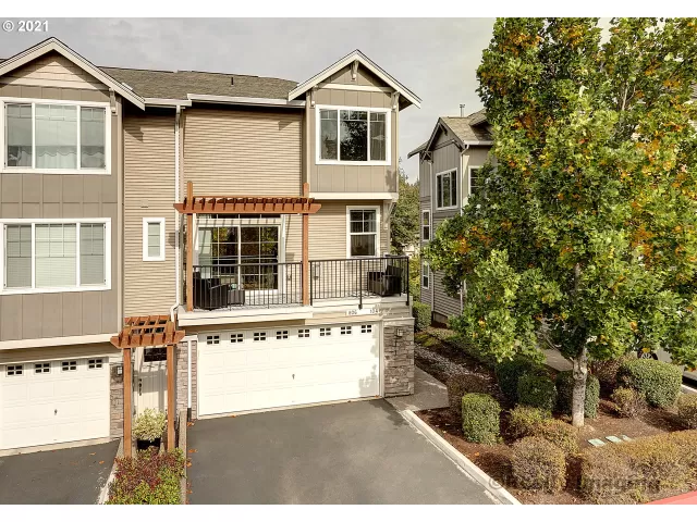 MLS: 21117126 Condo For Sale
