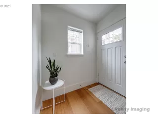 Photo #2: 21117126 Listing 