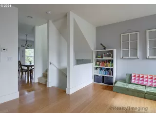 Photo #3: 21117126 Listing 