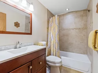 Photo #1: 21118336 Listing