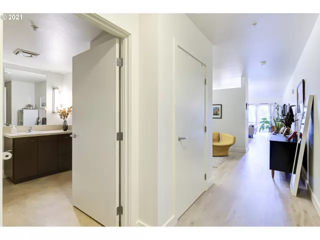 MLS: 21118386 Condo For Sale