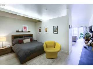 Photo #3: 21118386 Listing 