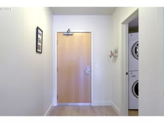 Photo #5: 21118386 Listing 