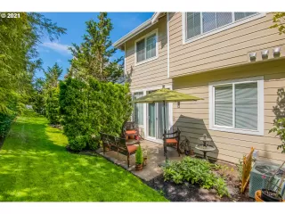 Photo #4: 21119296 Listing