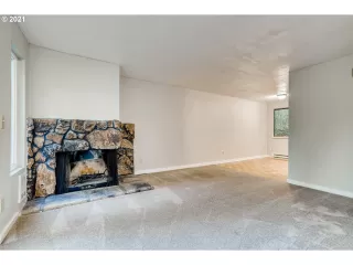 Photo #2: 21119374 Listing