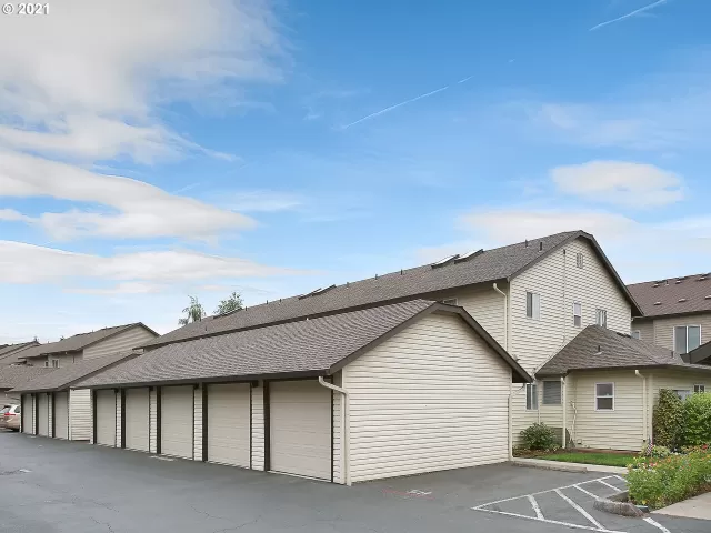 MLS: 21120361 Condo For Sale