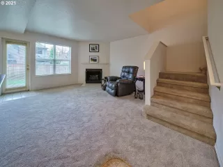 Photo #3: 21120992 Listing