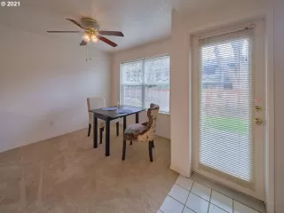 Photo #6: 21120992 Listing