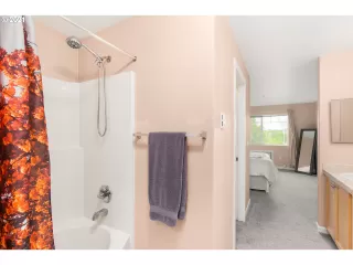 Photo #1: 21122934 Listing 