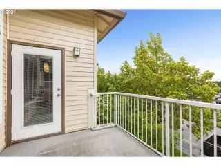 Photo #6: 21122934 Listing 