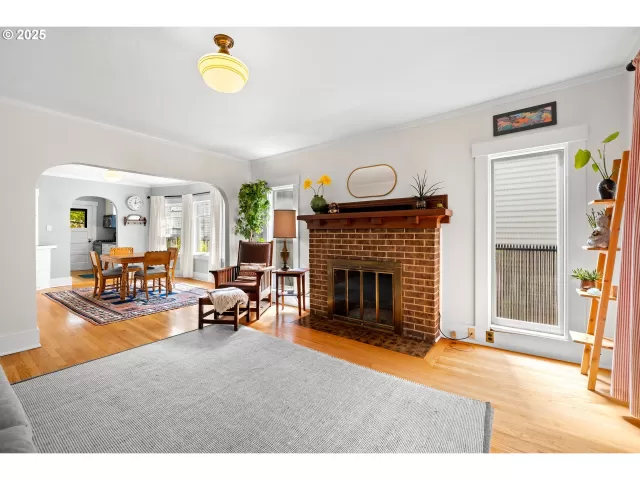 MLS: 211230023 Condo For Sale