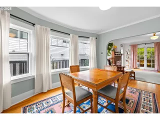 Photo #6: 211230023 Listing 