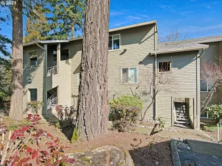 Photo #3: 21123335 Listing