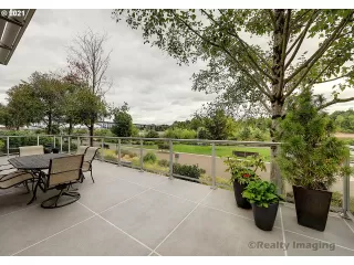 Photo #4: 21124943 Listing 