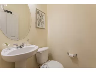 Photo #5: 21125160 Listing 