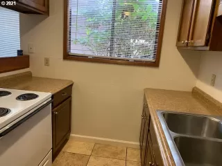 Photo #3: 21125467 Listing