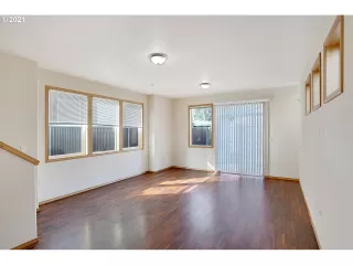 Photo #6: 21126467 Listing 