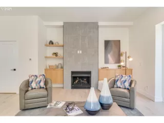 Photo #5: 21128477 Listing 