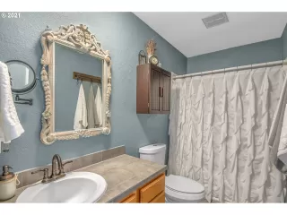 Photo #1: 21129023 Listing
