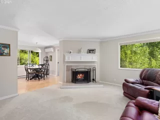 Photo #3: 21129210 Listing 