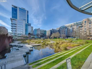 Photo #1: 21129533 Listing