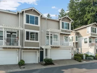 Photo #1: 21130508 Listing