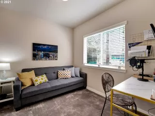 Photo #2: 21131255 Listing