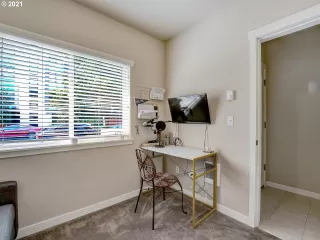 Photo #3: 21131255 Listing