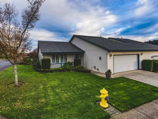 MLS: 21131564 Condo For Sale