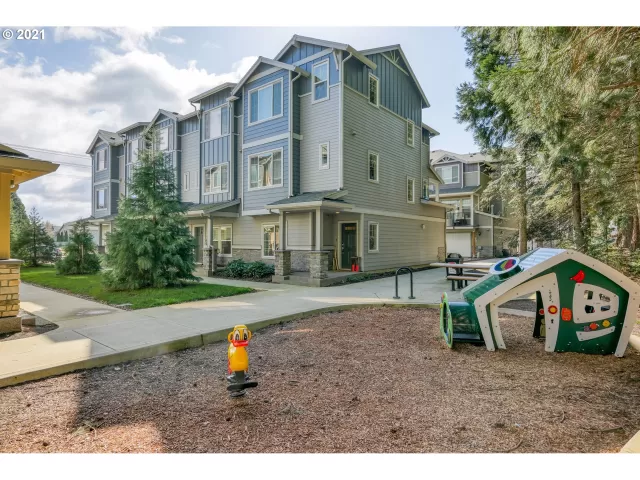MLS: 21132042 Condo For Sale