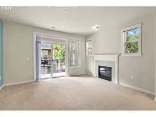 Photo #4: 21132042 Listing 