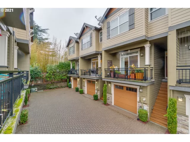 MLS: 21132051 Condo For Sale