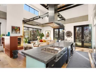 Photo #4: 21132283 Listing 