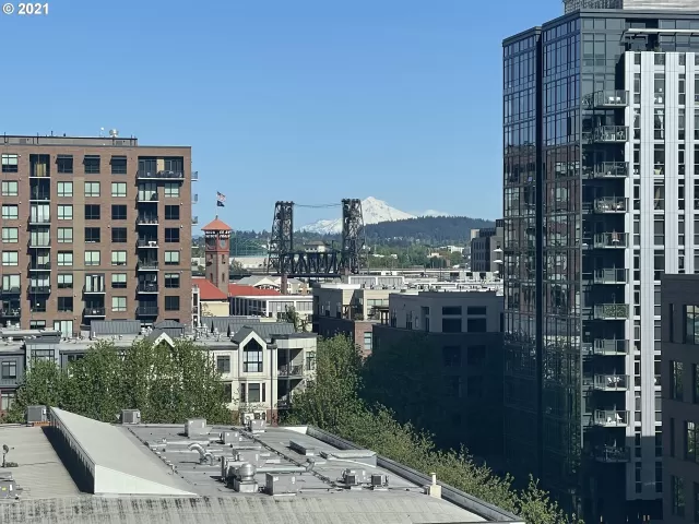 MLS: 21133779 Condo For Sale