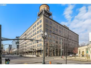 Photo #4: 21133779 Listing 