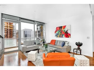 Photo #3: 21133794 Listing 