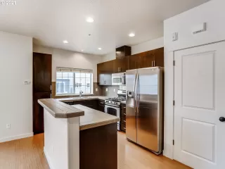 Photo #4: 21134250 Listing 