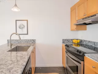 Photo #4: 21134488 Listing 