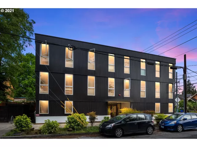 MLS: 21134603 Condo For Sale