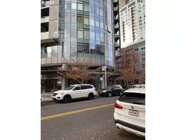 MLS: 21134753 Condo For Sale