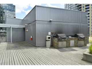 Photo #6: 21135633 Listing 