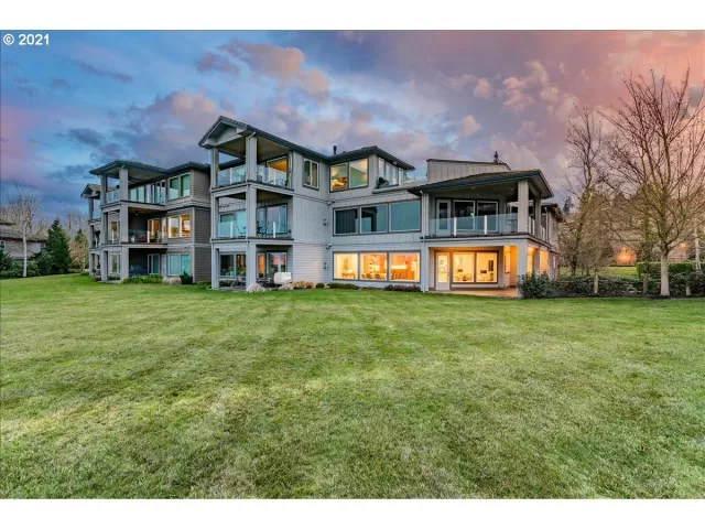 MLS: 21136860 Condo For Sale