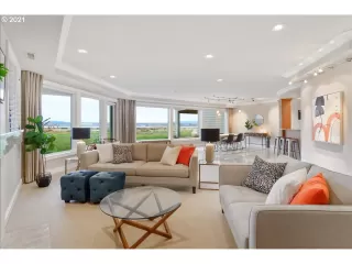 Photo #4: 21136860 Listing