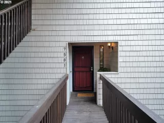 Photo #2: 21137944 Listing 