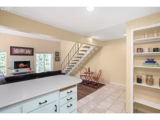 Photo #1: 21138313 Listing