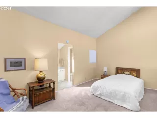 Photo #2: 21138313 Listing