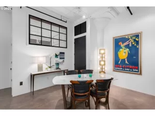 Photo #6: 21140273 Listing 